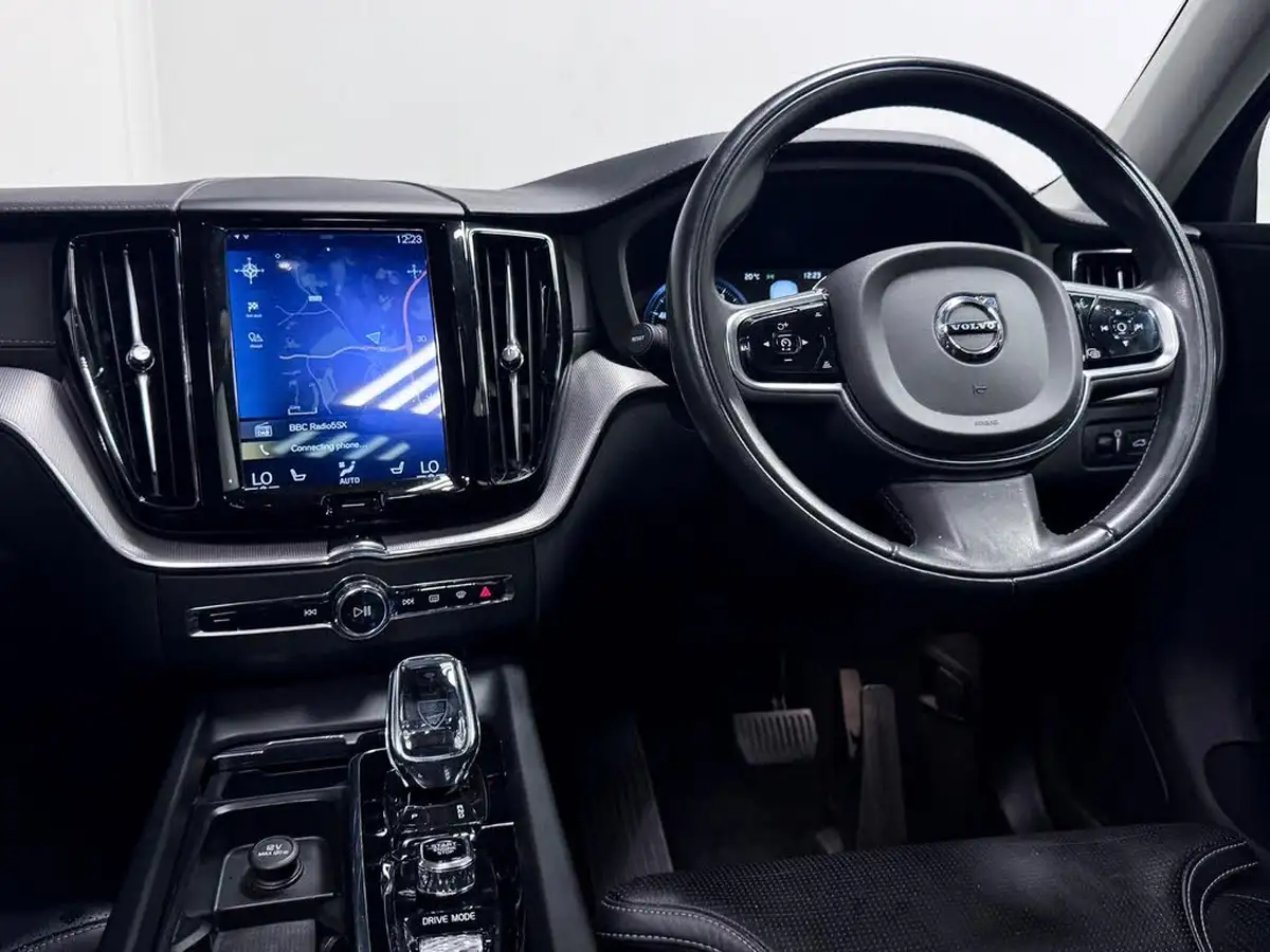 2020-volvo-xc60-20-t8-inscription-pro-big-32