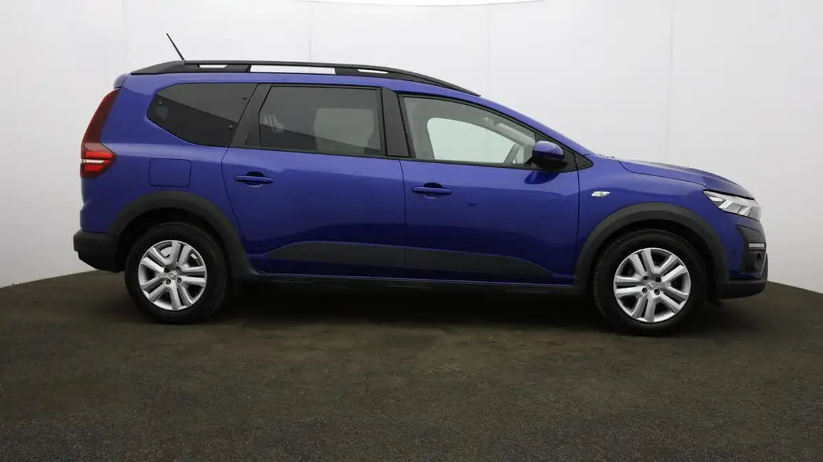 2022-dacia-jogger-10-tce-comfort-big-54