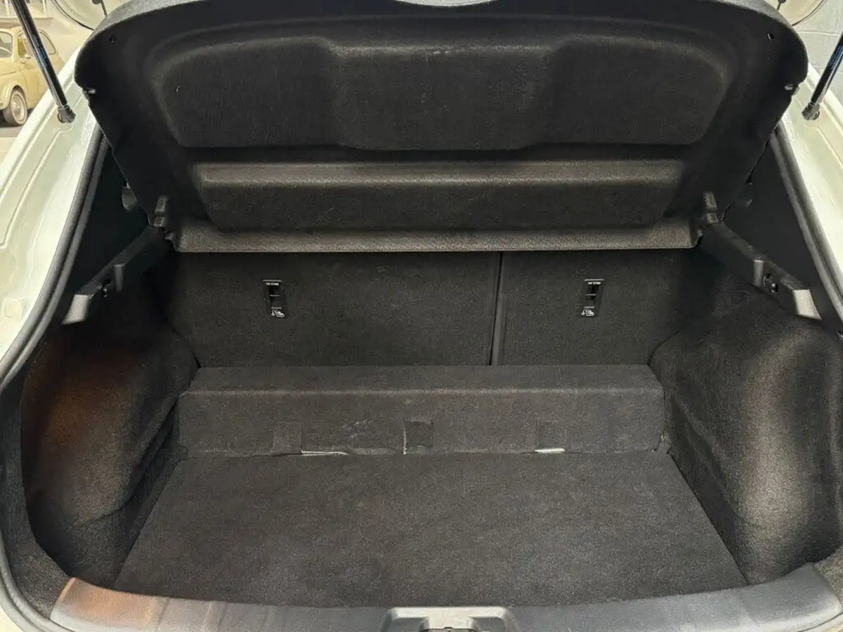 2019-nissan-qashqai-13-dig-t-acenta-premium-160ps-dct-big-25