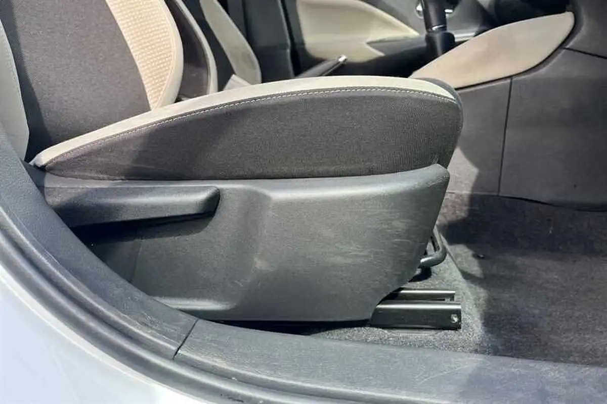 2021-nissan-micra-10-ig-t-tekna-big-25