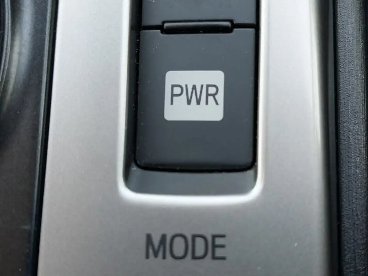 2020-toyota-prius-18-vvt-i-excel-big-13