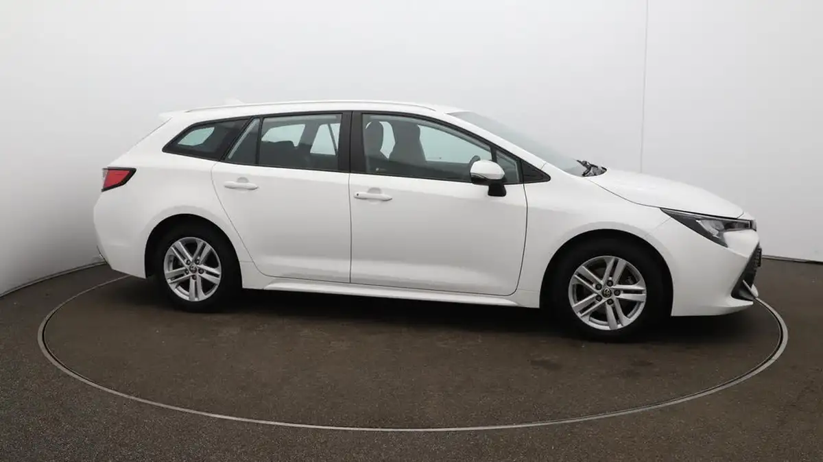 2022-toyota-corolla-18-vvt-i-icon-120bhp-spare-wheel-touring-sports-5d-big-48