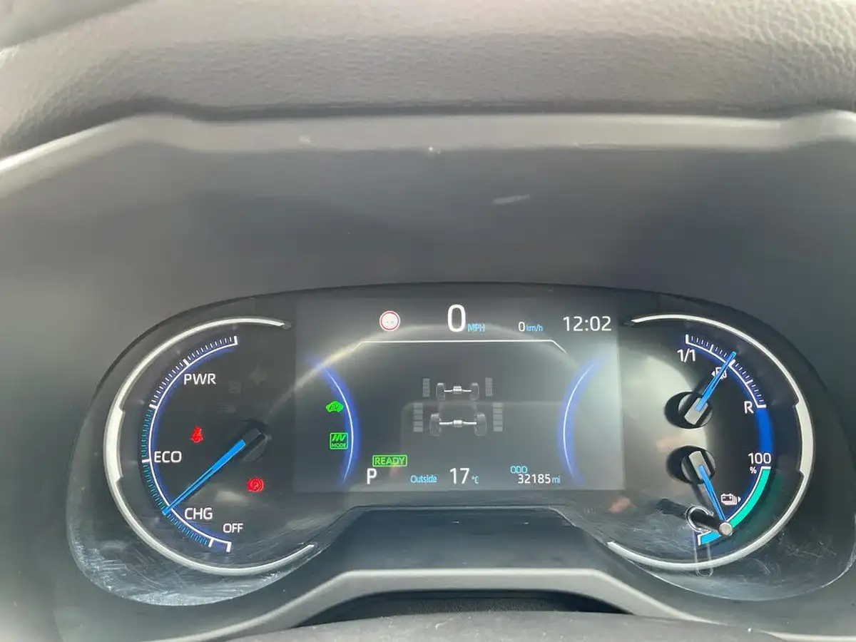 2022-toyota-rav4-25-vvt-i-dynamic-302bhp-plug-in-big-25