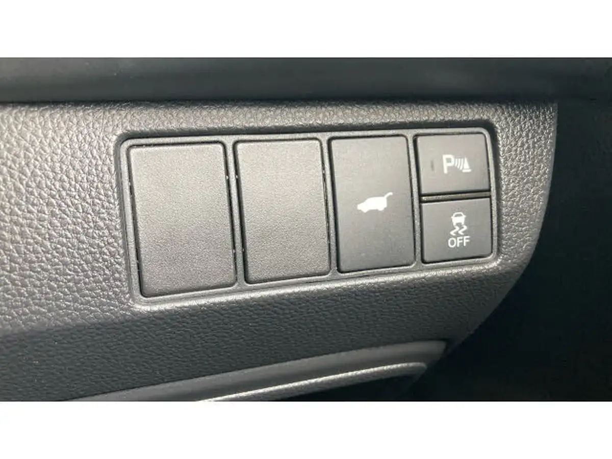 2025-honda-hr-v-15-i-mmd-advance-big-24