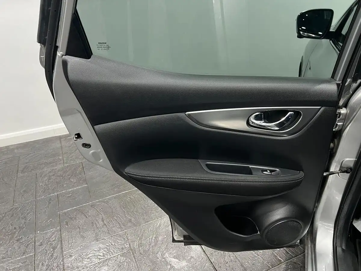 2018-nissan-qashqai-15dci-tekna-115ps-drive-assist-pack-big-40