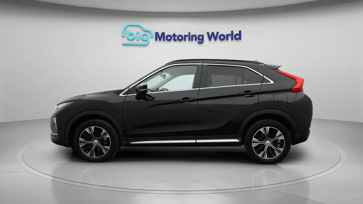 2021-mitsubishi-eclipse-cross-15-4-big-4