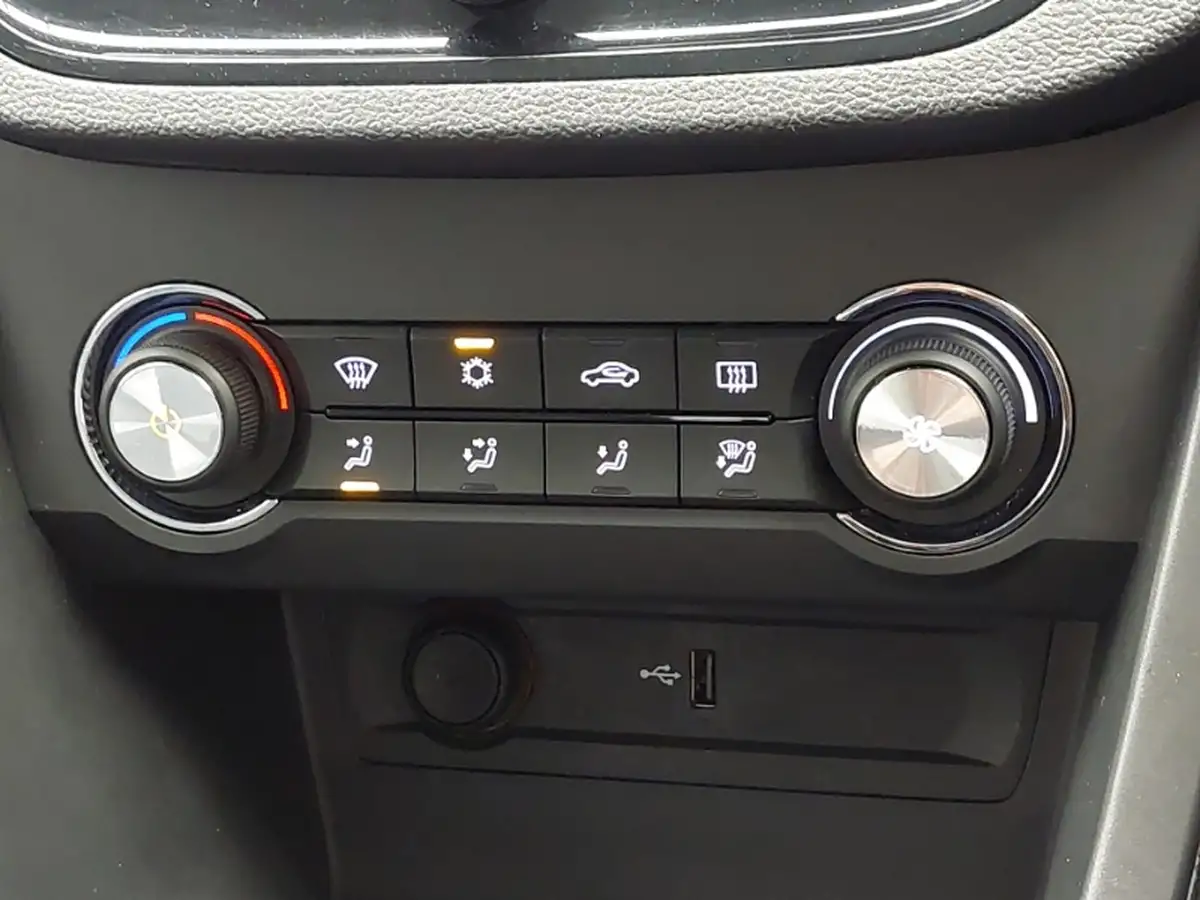 2024-mg-mg3-15-vti-tech-exclusive-nav-big-14