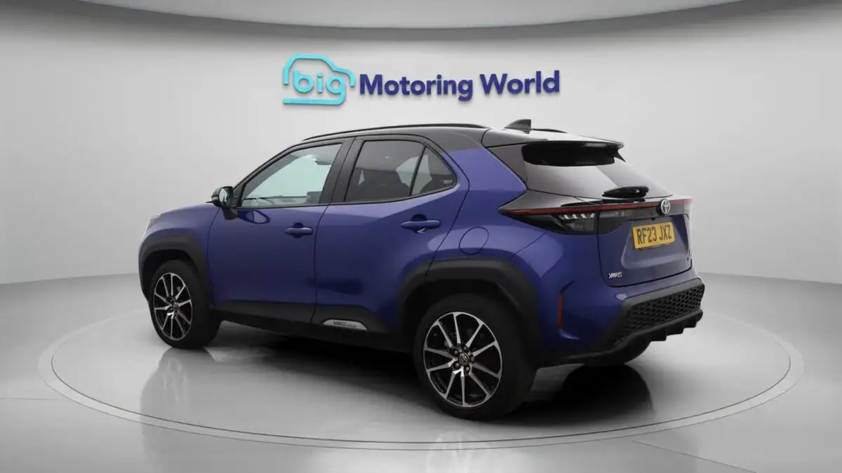 2023-toyota-yaris-cross-15-vvt-i-gr-sport-big-5