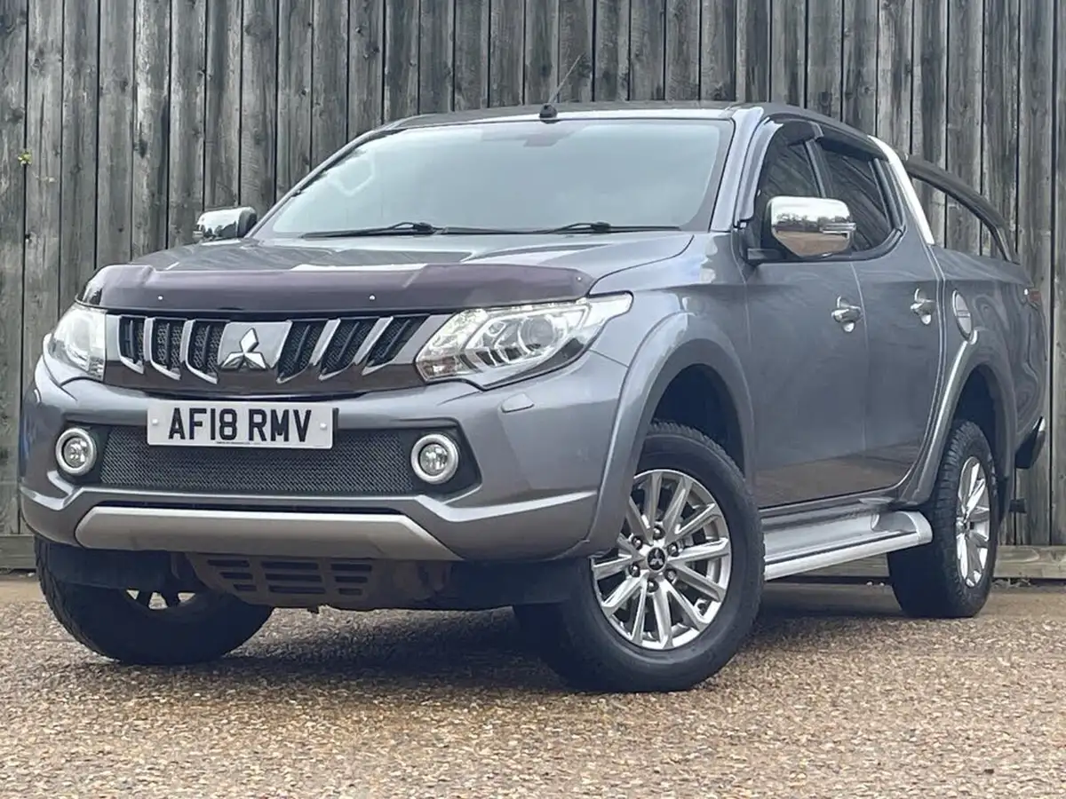 2018-mitsubishi-l200-24di-d-barbarian-eu6-big-8