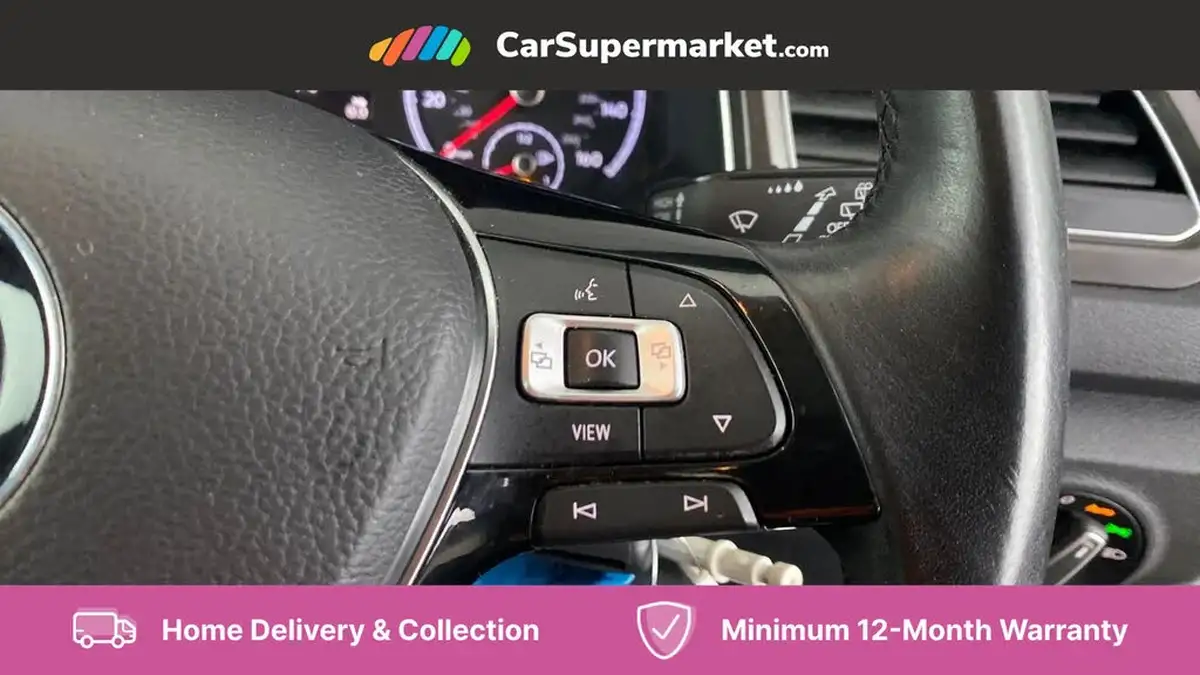 2019-volkswagen-t-roc-15-tsi-se-big-23