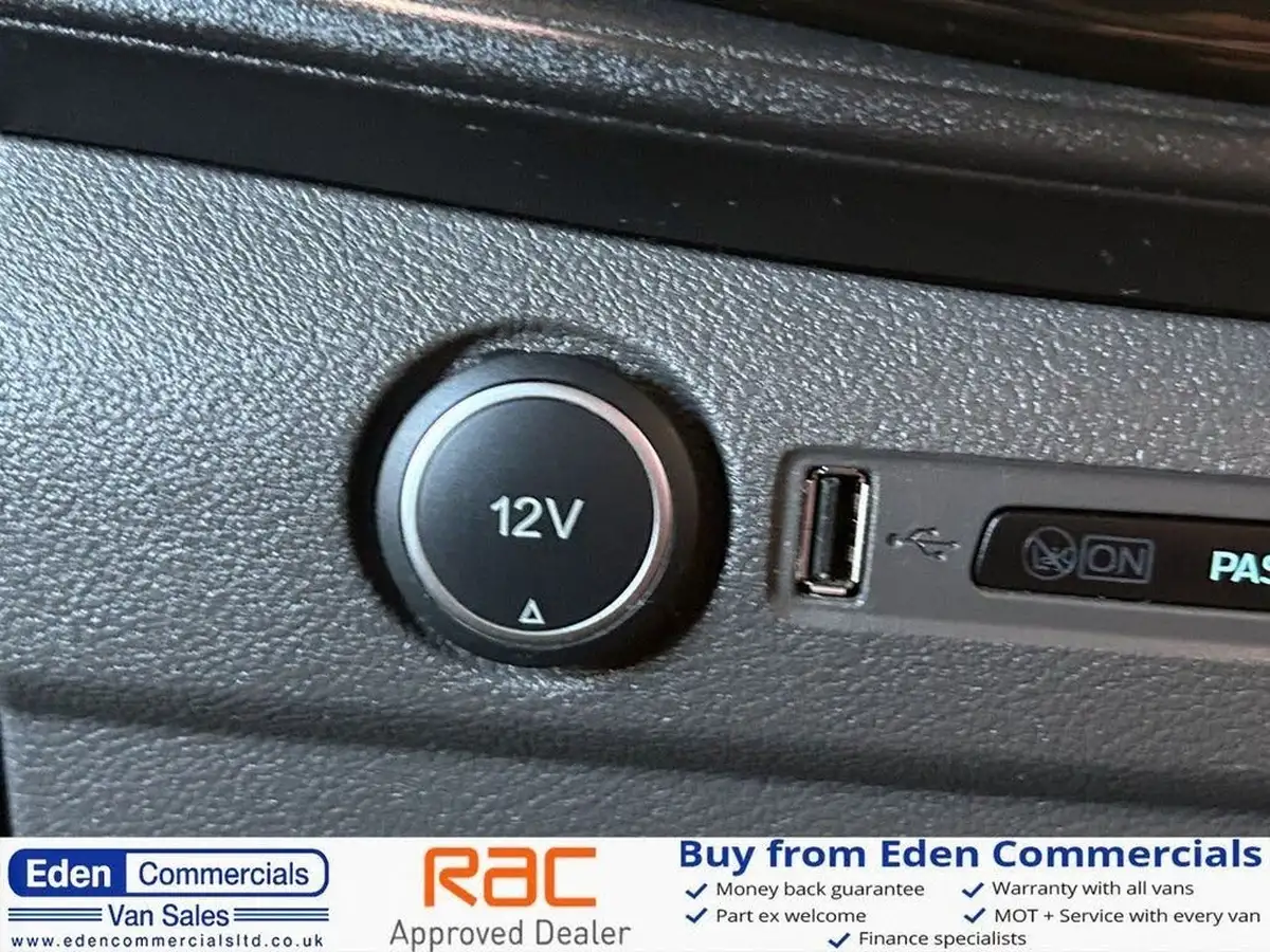 2021-ford-transit-custom-20tdci-300-l1h1-limited-130pseu6dt-panel-van-big-16