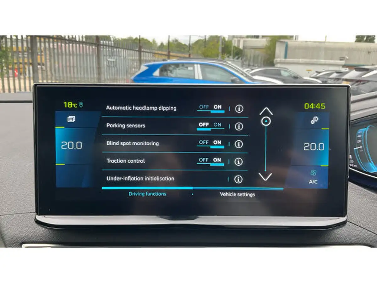 2022-peugeot-3008-suv-16-puretech-gt-premium-300bhp-4wd-hybrid4-e-eat8-big-39