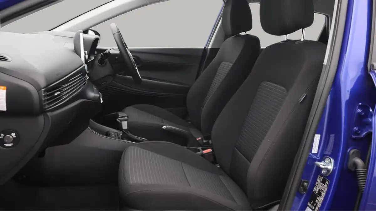 2022-hyundai-i20-10-t-gdi-se-connect-dct-big-14
