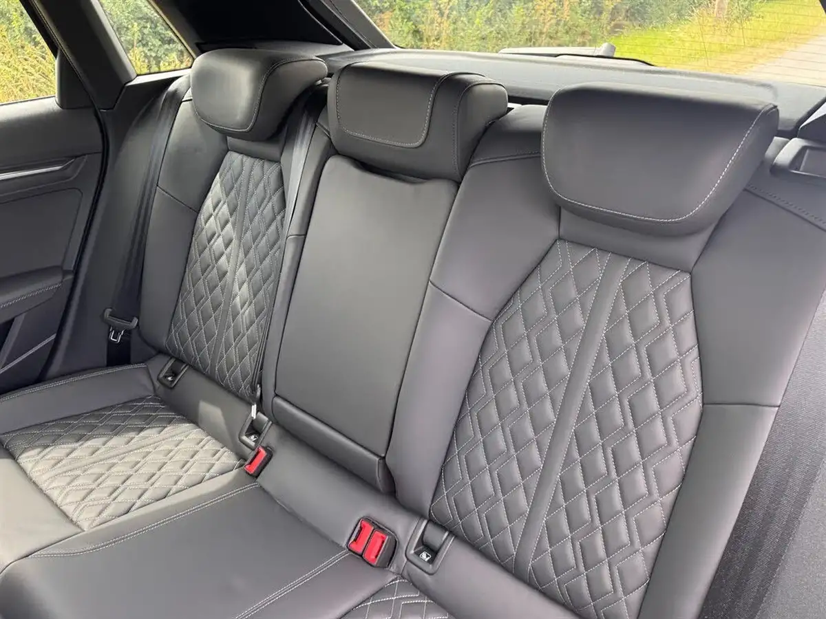 2023-audi-s3-20-tfsi-black-edition-sportback-5d-big-20