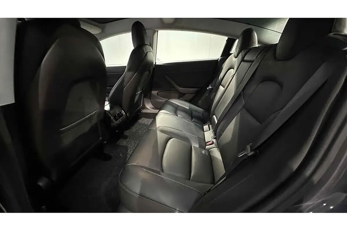2019-tesla-model-3-e-standard-plus-big-24