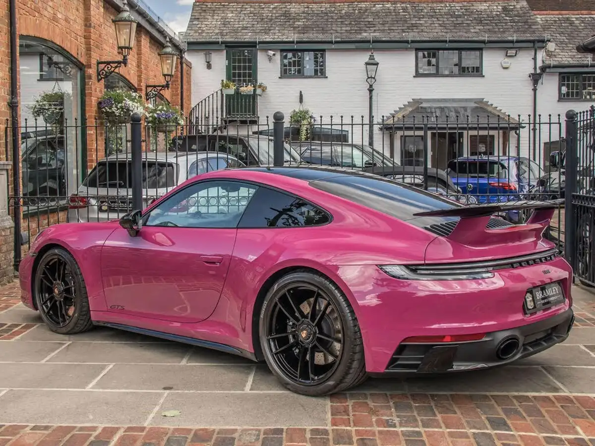 2023-porsche-911-30-carrera-gts-coupe-pdk-big-6