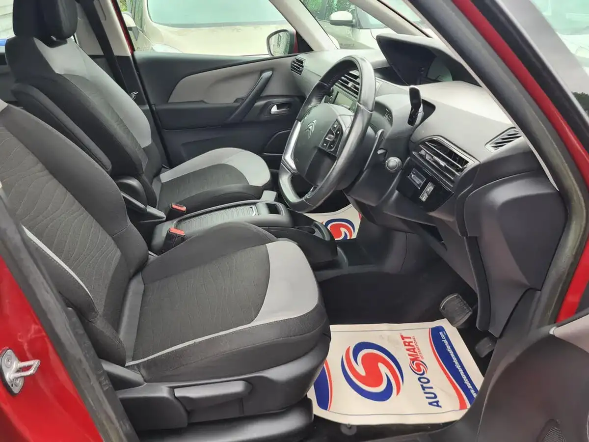 2014-citroen-grand-c4-picasso-16e-hdi-vtr-115ps-etg6-big-1