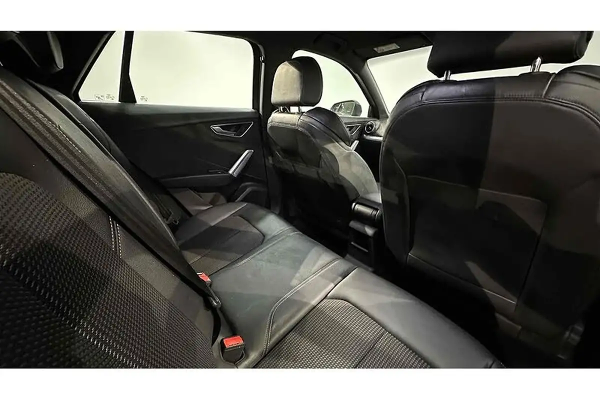 2018-audi-q2-14-tfsi-s-line-big-26