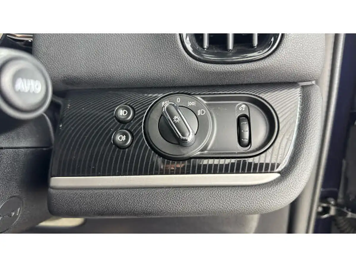 2023-mini-countryman-15-cooper-exclusive-premium-big-30