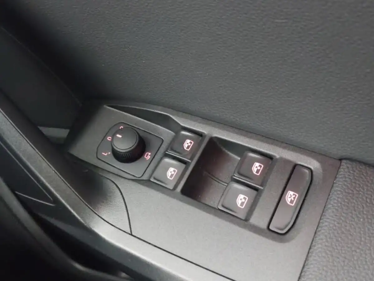 2024-seat-arona-10-tsi-fr-sport-115ps-big-12