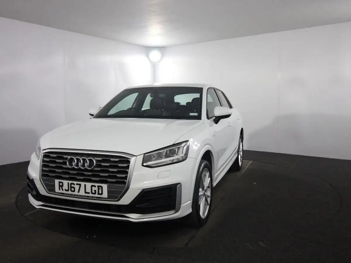 2018-audi-q2-16tdi-s-line-116ps-s-tronic-big-2