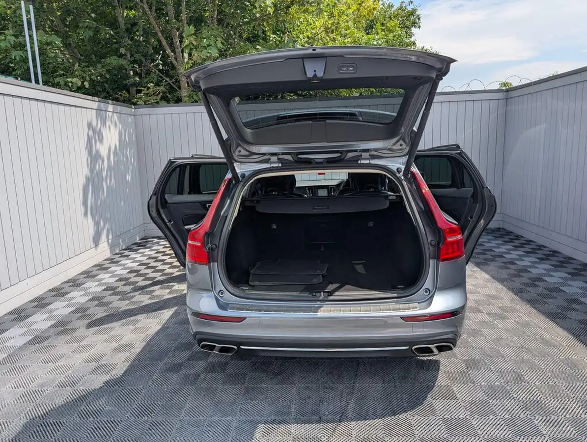 2019-volvo-v60-20td-d4-inscription-geartronic-big-18
