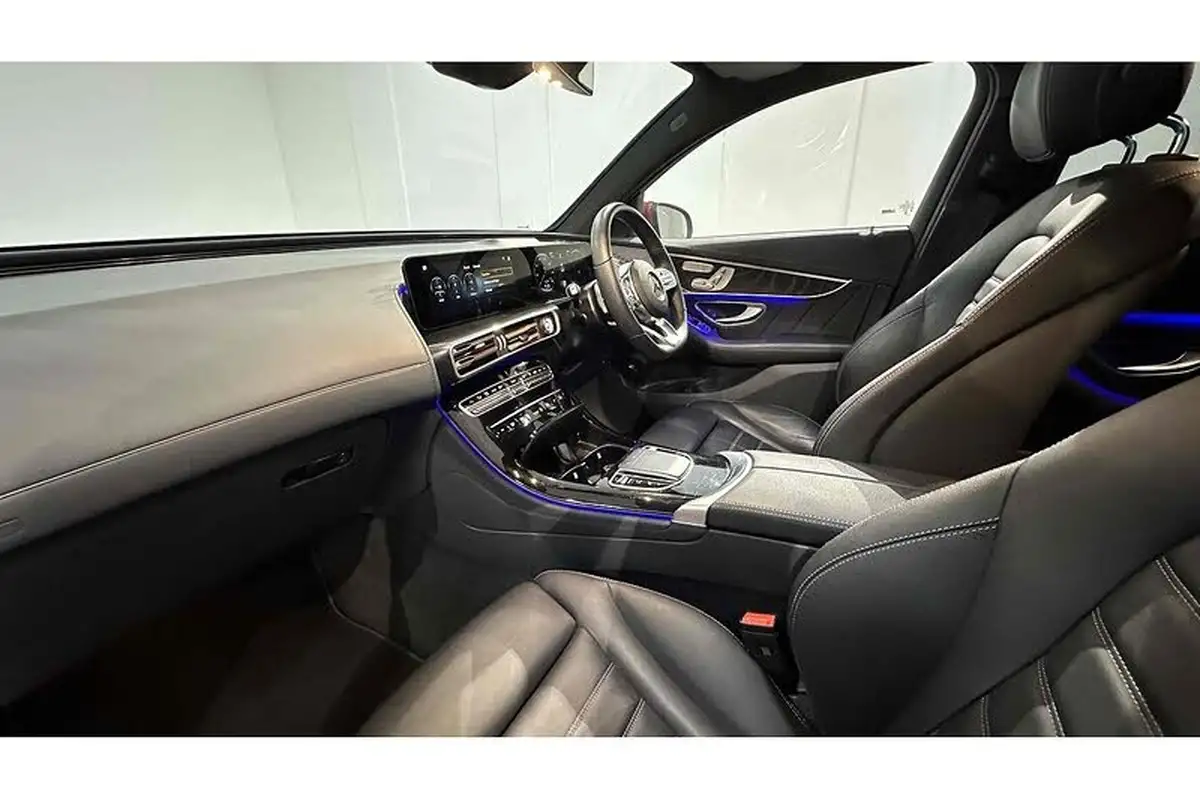 2022-mercedes-benz-eqc-e-eqc-400-amg-line-premium-plus-big-21