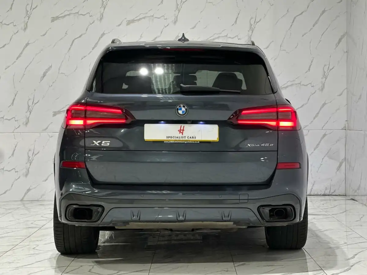 2021-bmw-x5-30-xdrive-45e-m-sport-big-24