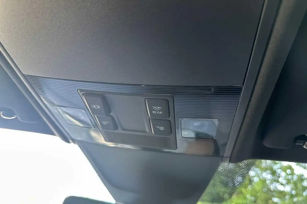 2023-volkswagen-tiguan-15-tsi-r-line-edition-big-27