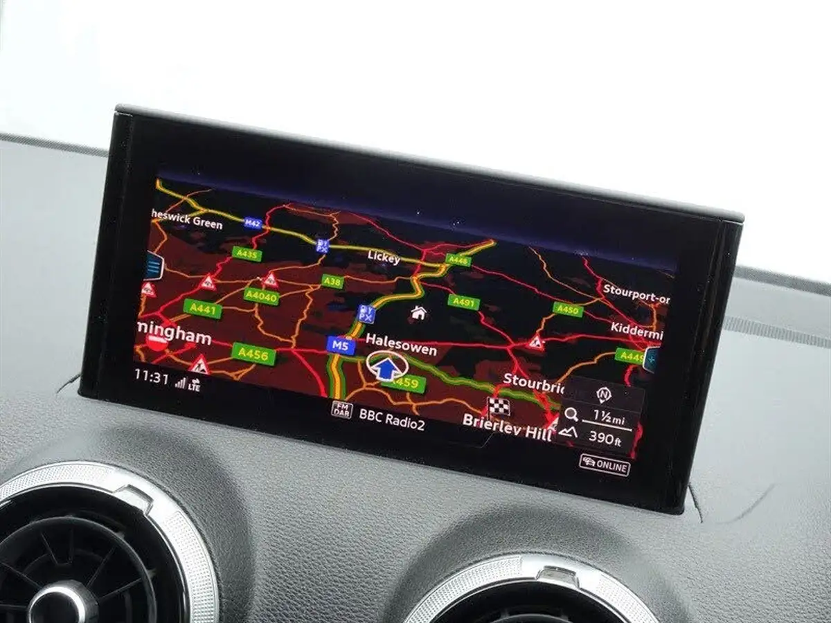 2023-audi-q2-15-35-tfsi-s-line-tronic-big-20