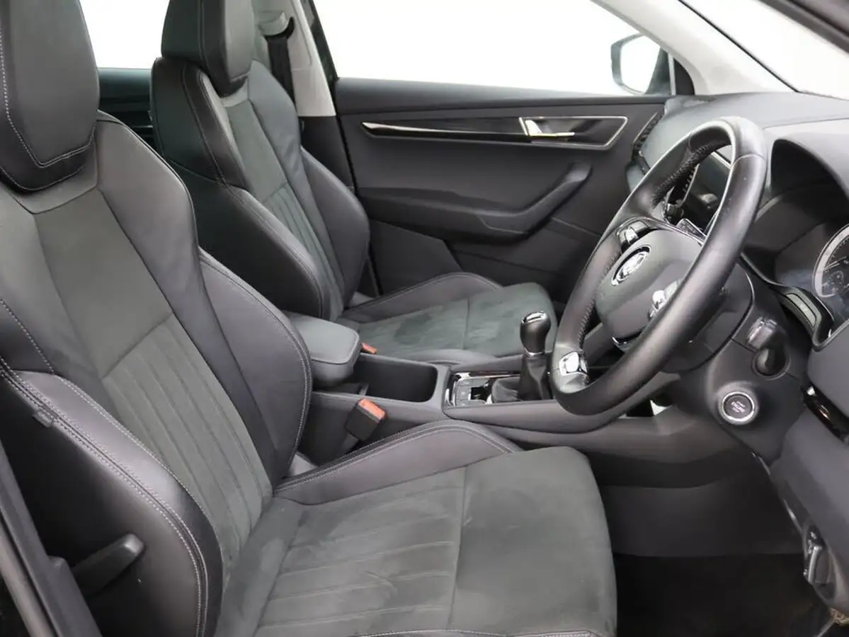 2021-skoda-karoq-15-tsi-se-l-big-11