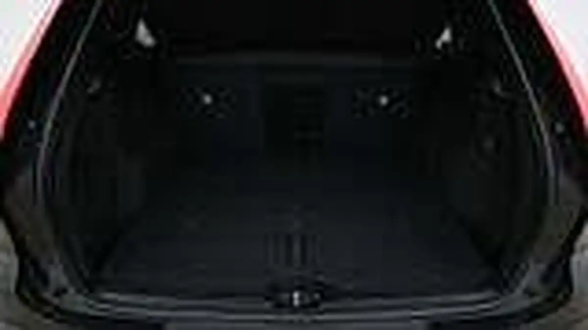 2022-volvo-xc40-15-t3-r-design-auto-big-27