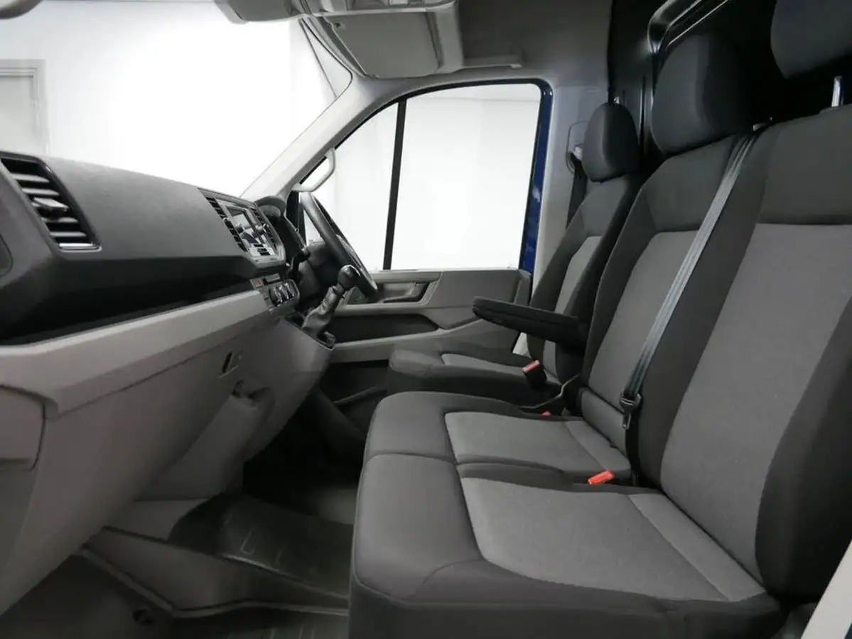 2020-volkswagen-crafter-20tdi-cr35-lwb-trendline-140pseu6dt-e-big-18