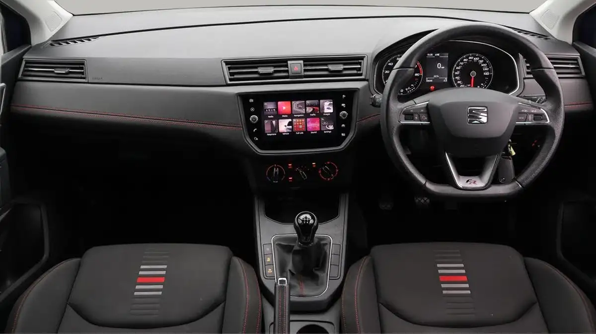 2019-seat-ibiza-10-tsi-fr-115ps-big-13