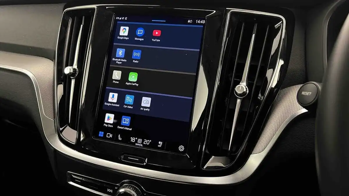 2023-volvo-v60-20-b3-plus-station-wagon-big-42