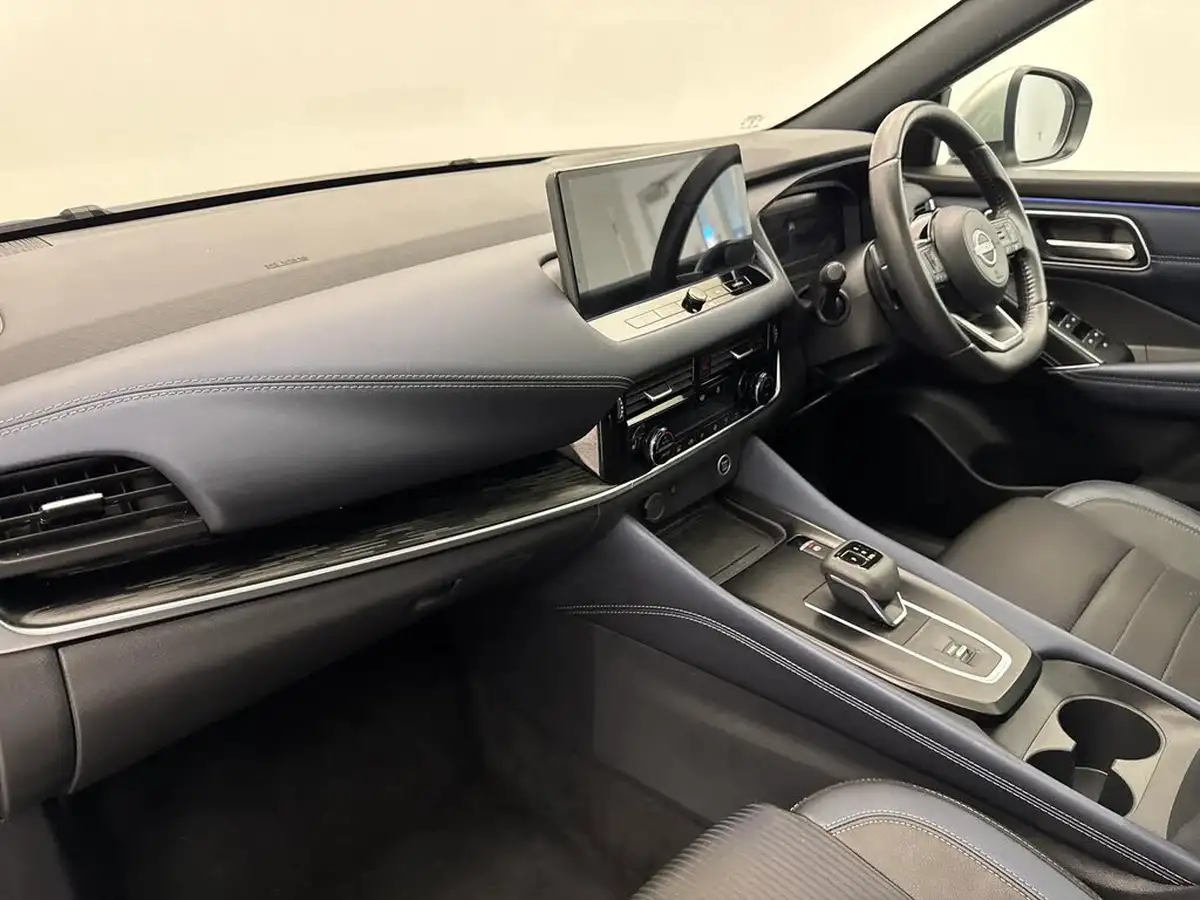 2023-nissan-qashqai-13-dig-t-tekna-158ps-xtronic-big-15