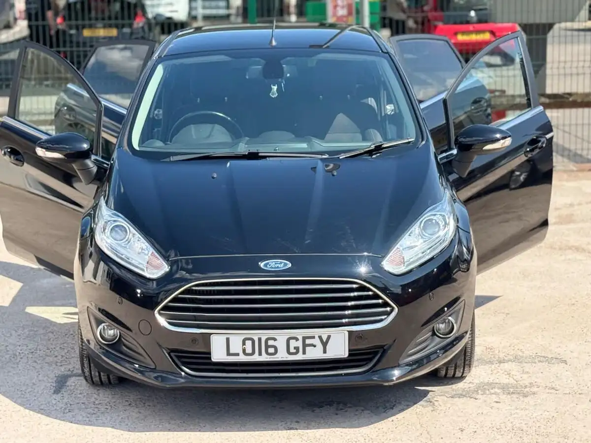 2016-ford-fiesta-15tdci-titanium-econetic-5d-big-14