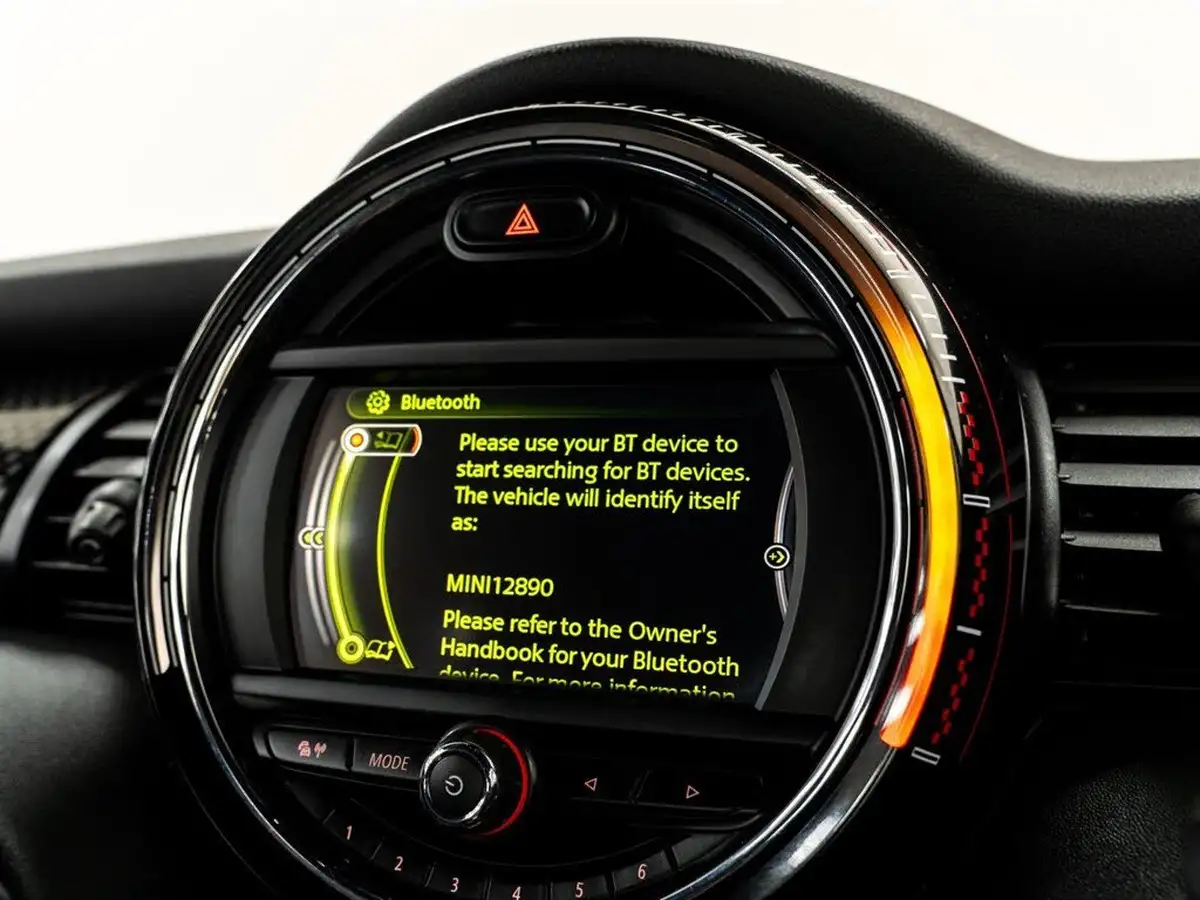 2016-mini-cooper-20-cooper-jcw-big-40