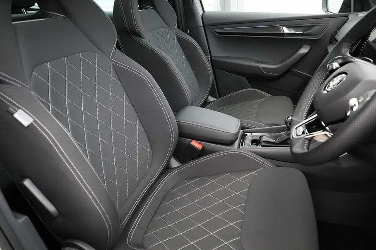 2023-skoda-karoq-15-tsi-sportline-dsg-big-9