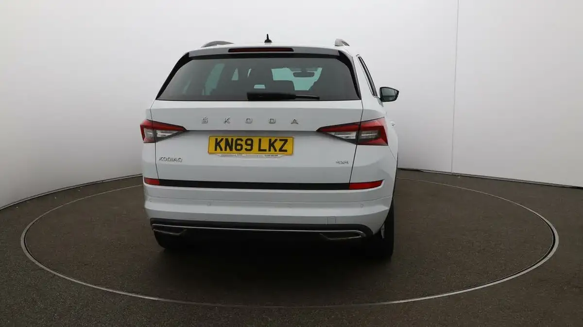 2019-skoda-kodiaq-20-tsi-sportline-190ps-seats-big-6