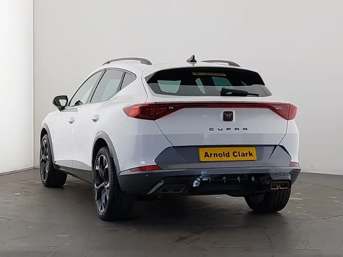 2023-cupra-formentor-14-e-hybrid-v2-big-1