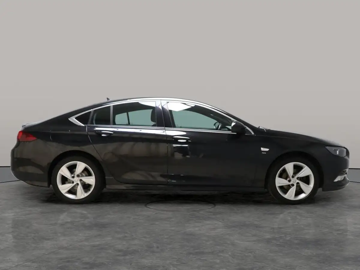 2019-vauxhall-insignia-grand-sport-15-turbo-sri-vx-line-nav-ss-big-10