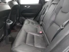 2023-volvo-xc60-20-b5-plus-small-5