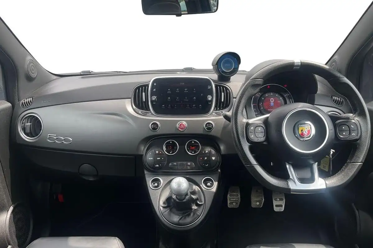 2019-abarth-595-14-tjet-turismo-big-8