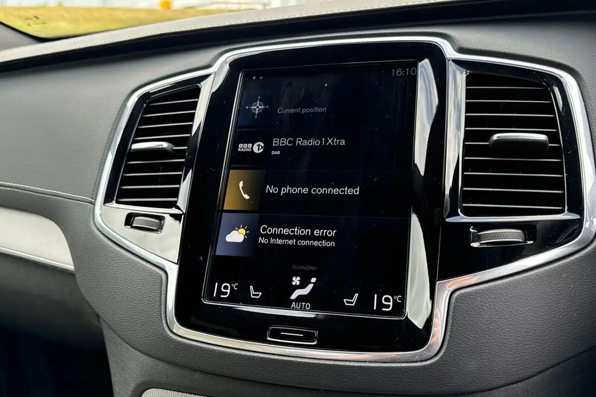 2019-volvo-xc90-20td-b5-r-design-pro-big-24