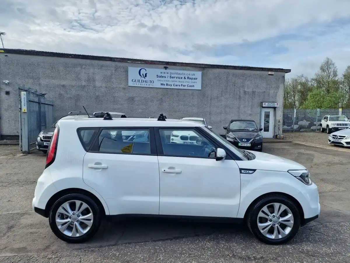 2014-kia-soul-16-connect-plus-big-10