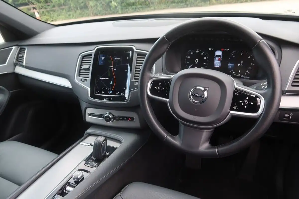 2021-volvo-xc90-20td-b5-momentum-big-4