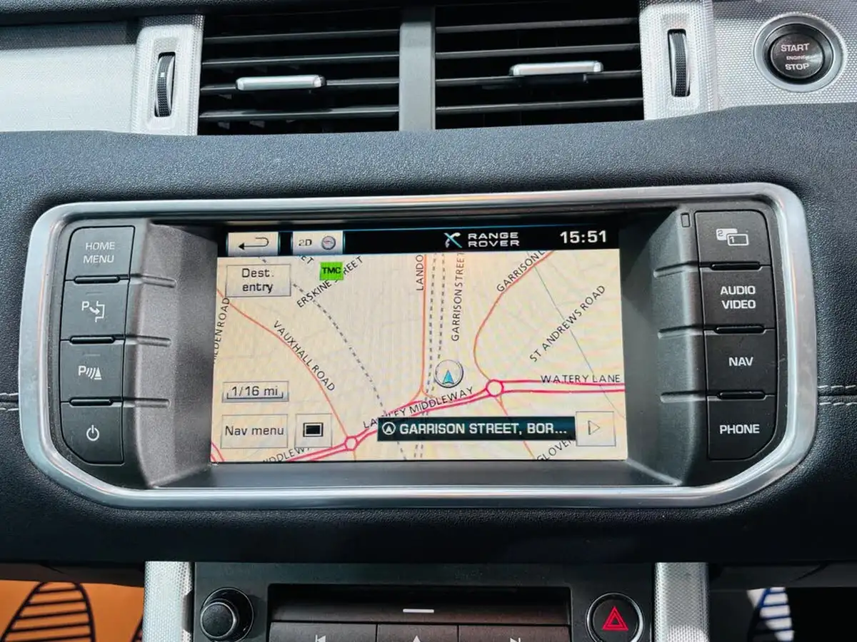 2011-land-rover-range-rover-evoque-22td-dynamic-lux-hatchback-5d-auto-big-21