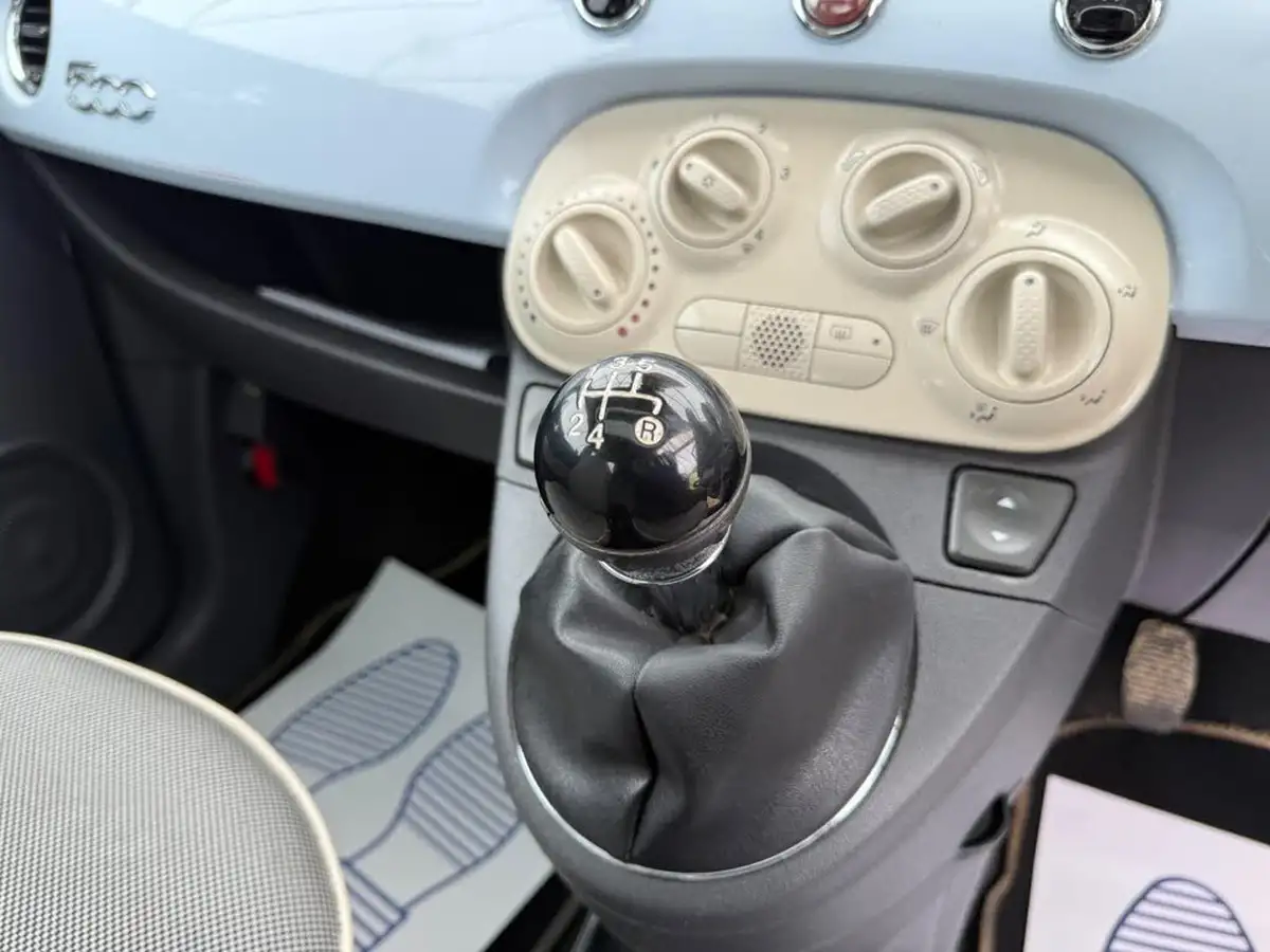 2009-fiat-500-12-lounge-big-50