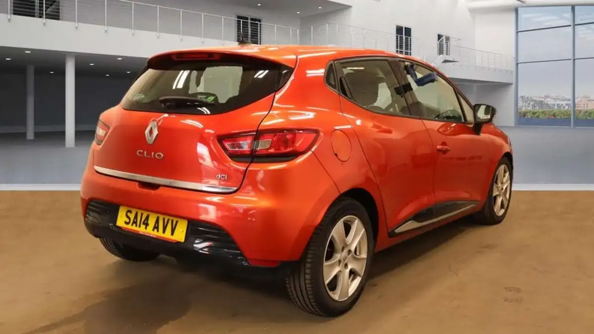 2014-renault-clio-15td-dynamique-medianavss-big-3